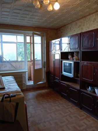 Впервые Продам 1-из.кв.4эт.9эт.д.2-балкона Залютино Холодная гора 10 м - фото 1