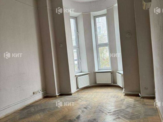 3к. 132м2, Центр (Павловская пл. 10, м. Площадь Конституции) 129877 Харків