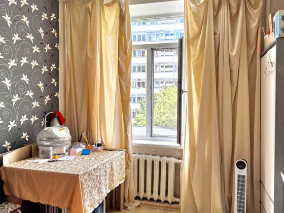 D1M Продам гостинку, все своє! Центр міста.  Гарний торг Харків