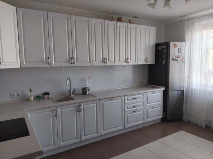 Продам 3 кім по гос. Програмі з ремонтом. - фото 1