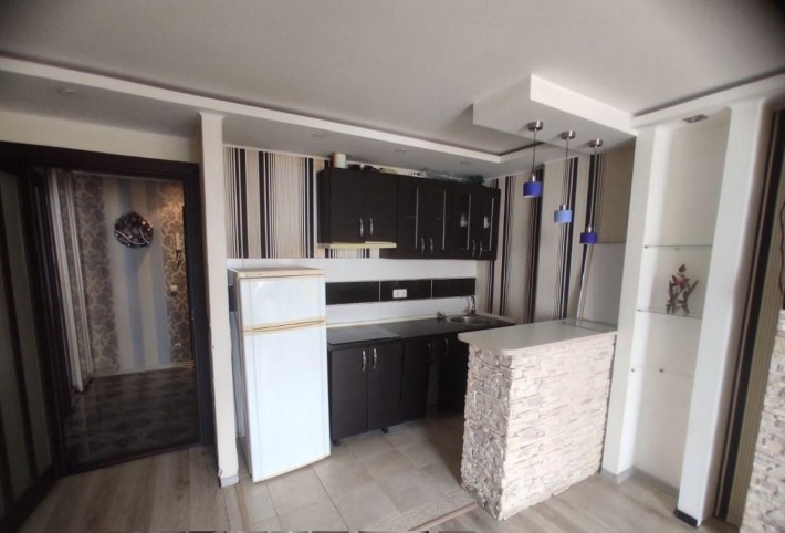 Продам 2комн. - спальня и кухня гостинная (3-201-359) - фото 1