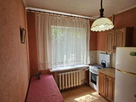 Продам 2 кімнатну квартиру на Черемушках Одесса