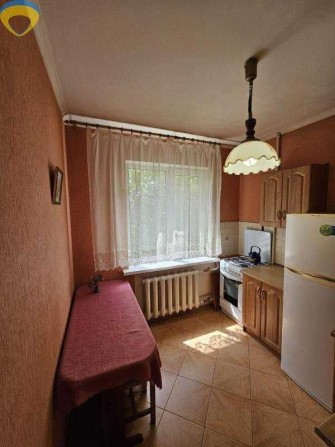 Продам 2 кімнатну квартиру на Черемушках - фото 1