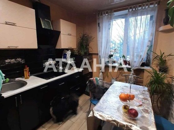 Продам 3-х ком.квартиру,  можно под коммерцию! Одесса