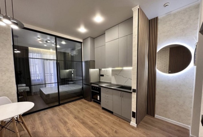 Продажа квартиры  Акрополь для себя и под бизнес - фото 1