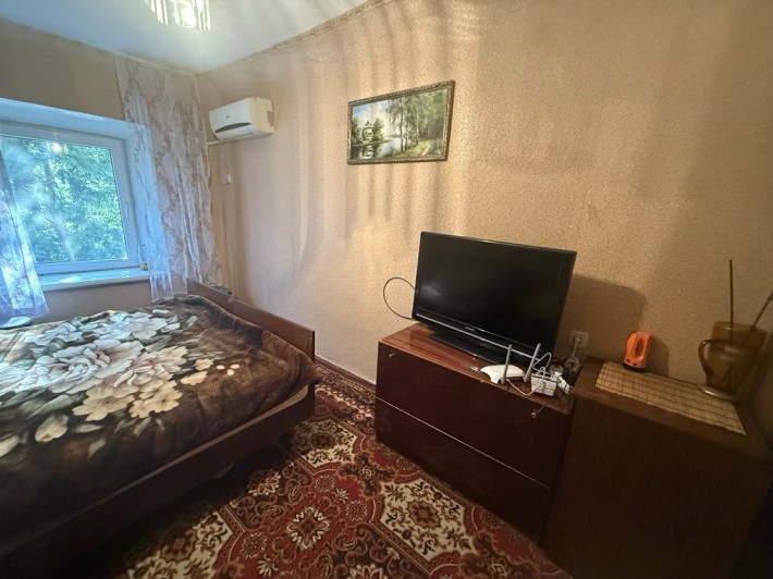 Продам 2 к квартиру в центре - фото 1