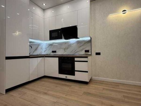 Продам 1 кімнатну квартиру в Перлині на Краснова Одеса