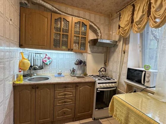 Продам 3-комнатную квартиру с ремонтом на Черемушках!