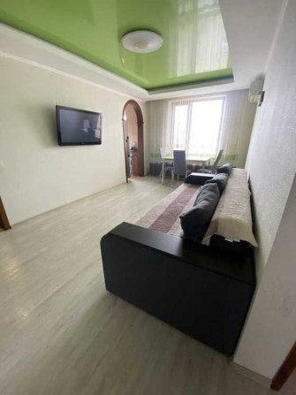 D1F Продам 3 к.кв. неподалік ТРК Україна, пр-т Тракторобудівників, 77 - фото 1