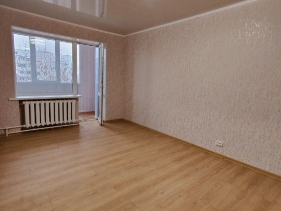 Продам 1 комнатная квартира Залютино. Рядом АТБ. Харків