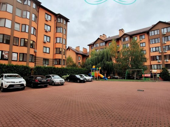 Продаж приміщення в ЖК Волошковий, без ремонту  47 м2, Щаслива 11 Софіївська Борщагівка