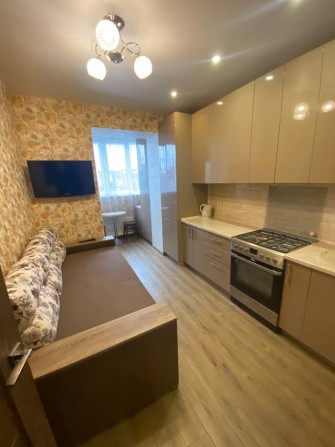 Продам однокімнатну квартиру з ремонтом без % В ЖК Петрівський квартал - фото 1