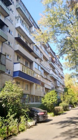 Борщагівка. Продам 1 - кімнатну квартиру у жилому стані, Зодчих, 62-А. - фото 1