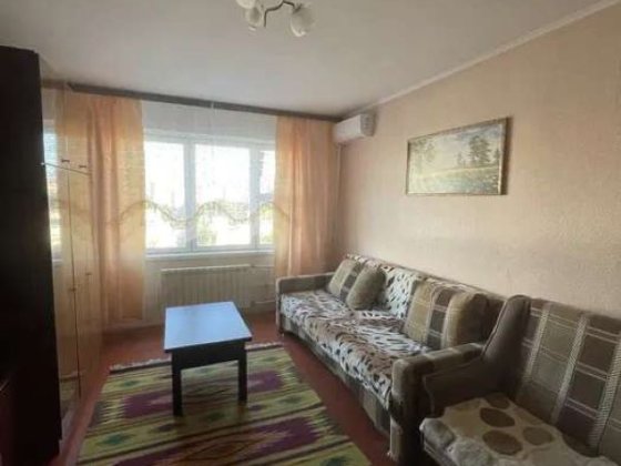 Продам 1–к квартиру  на проспекті Червоної калини (Маяковського) 26 Б, Троєщина Київ