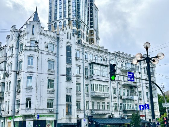 Продаж,без%: 2-кімнатна квартира 49,1м2 у царському будинку у самому центрі Києва!(*висота стель 4.1 Київ