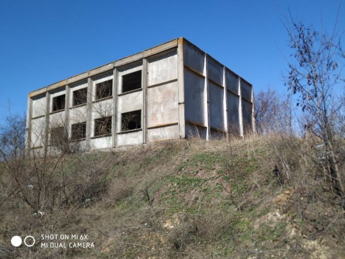 бетонна каркасна будівля БМЗ 18 м на 12 м 2 поверхи м. Олександрія - фото 1