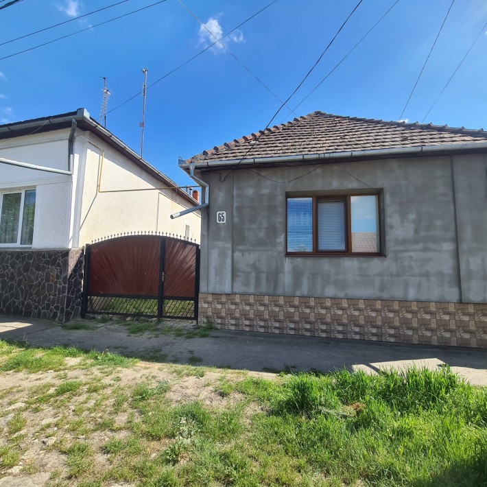 Продається будинок в м.Берегове - фото 1