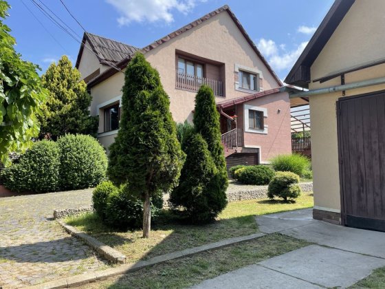 Продам будинок у місті Берегове Берегово