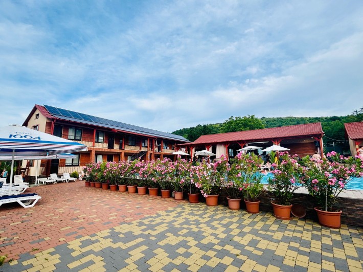 Продається Гостинний дім, Берегове - фото 1