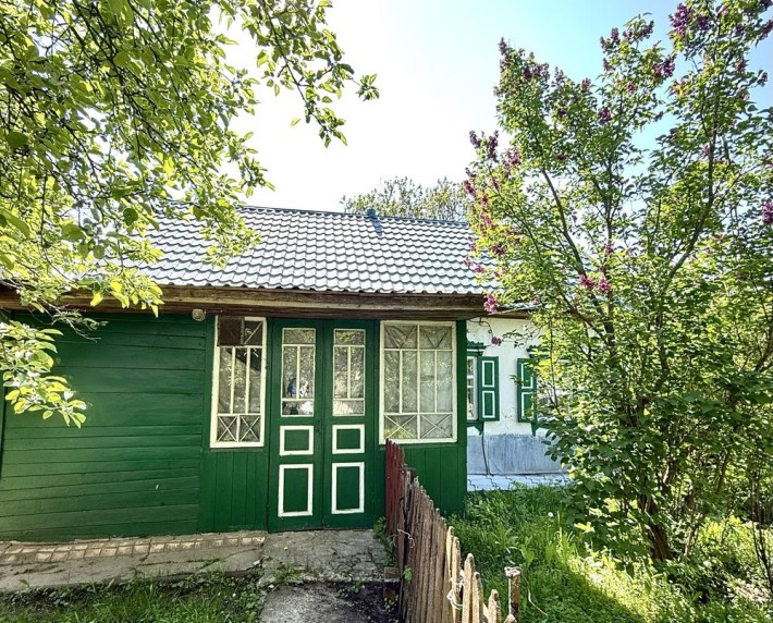 Продається житловий будинок в місті Бобровиця - фото 1