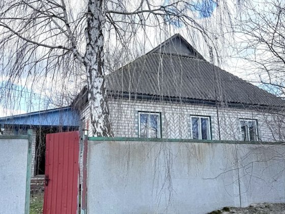 Продається житловий будинок в місті Бобровиця Бобровиця