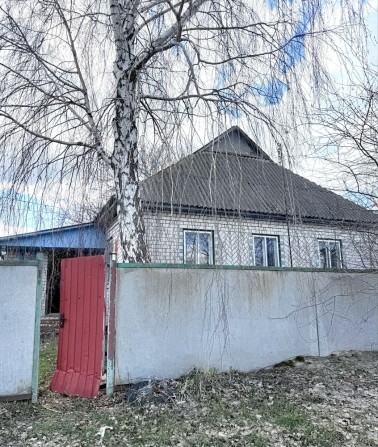 Продається житловий будинок в місті Бобровиця - фото 1