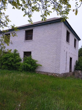 Будинок з двома земельними ділянками - фото 1