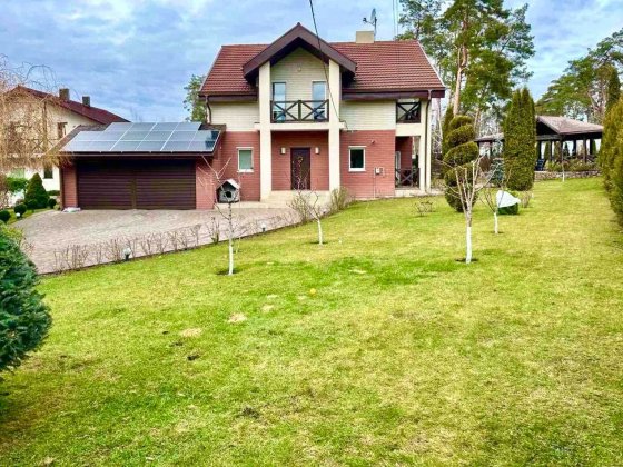 Васильків.Продаж жилого будинку,гараж,басейн,сонячні панелі,газ,0,15га Васильков