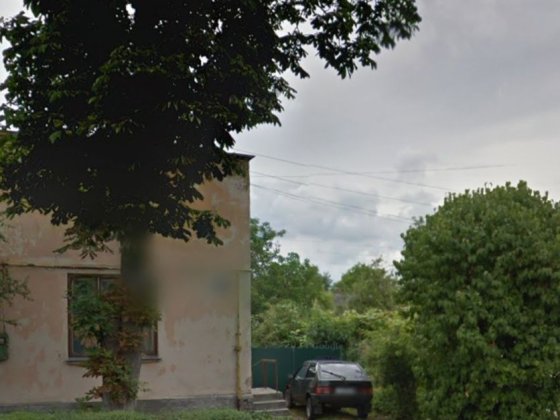 Продам частину будинку в центрі міста Володимир