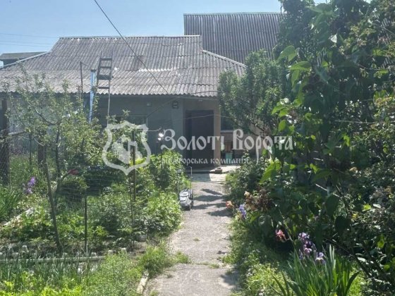 Будинок з двором, 1 поверх. Житловий стан. Васильків, Обухівський р-н Васильков