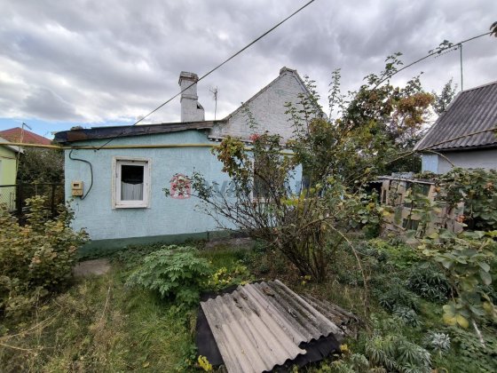 У продажу будинок біля Димитровського ринку. Кам'янське