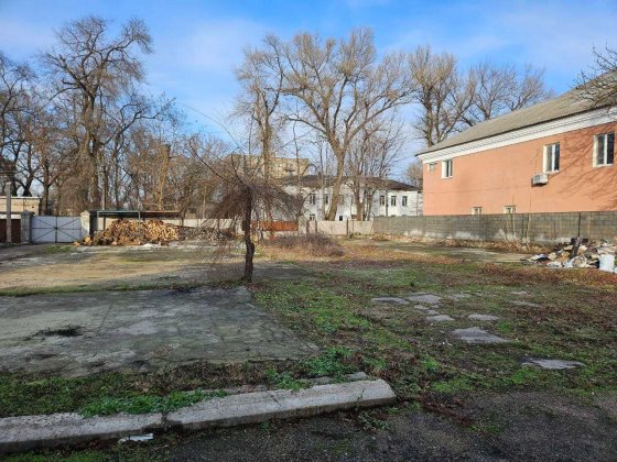 Продам дом под реконструкцию с участком, Каменское Каменское