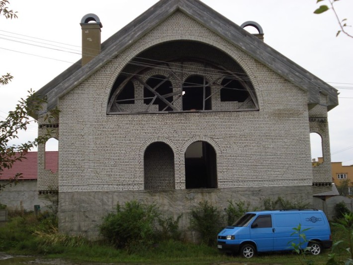 Продам недостроенный дом - фото 1