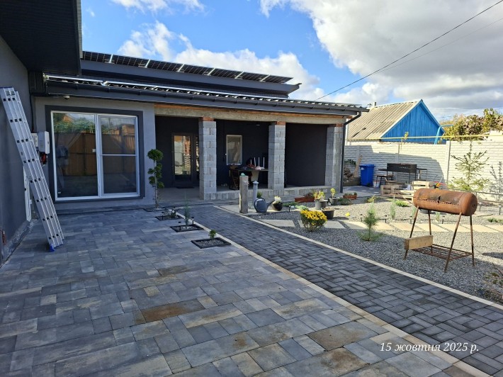 Продам будинок ремонт 24 року - фото 1