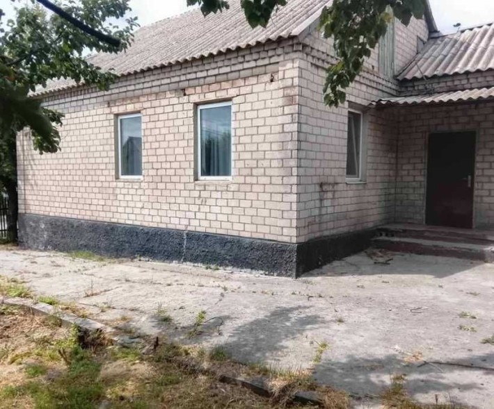 Продам кирпичный Дом на поселке  Строителей в городе Каменское. - фото 1