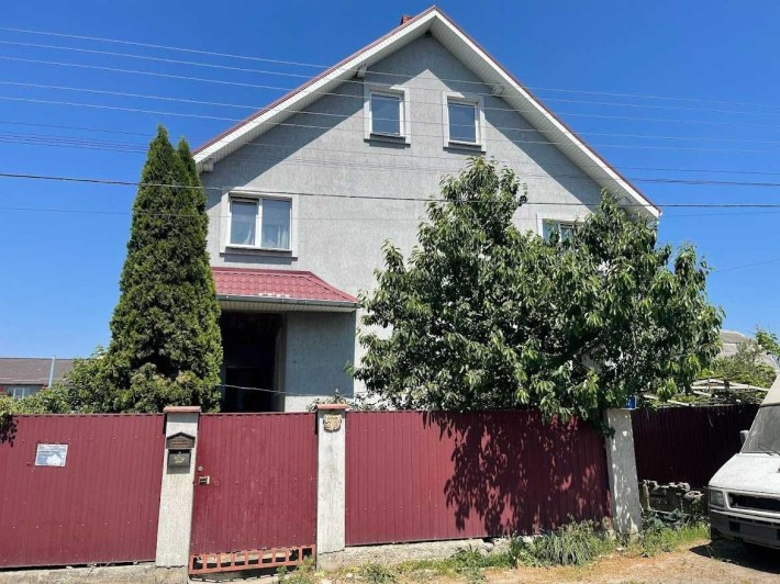 Продам великій будинок в Боярці під частковий ремонт! - фото 1