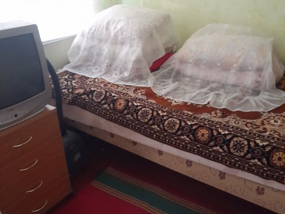 Продається  півдома після ремонту . Кам'янське