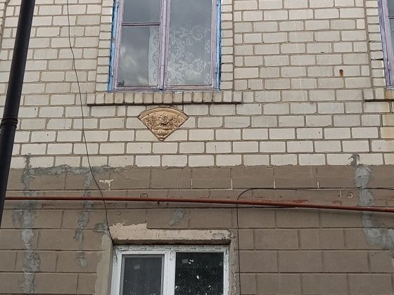 Продам дом 2эт.200м² р-н Романково  ул.Железняка 7сот.земли Кам'янське