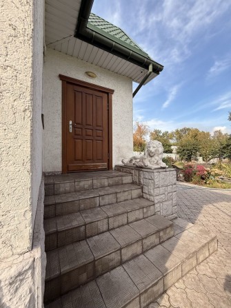 Окремий будинок,85 м2, гараж для авто і катера,з МЕБЛЯМИ та ТЕХНІКОЮ - фото 1