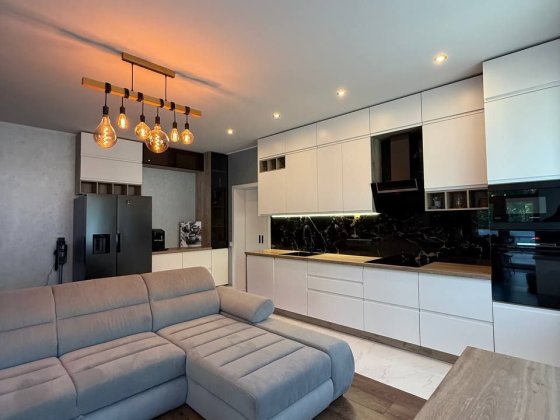 Сучасний Будинок з облаштуванням/Тепловий насос Гостомель