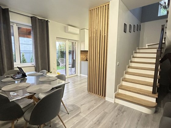 Продаж будинку з ремонтом в Гостомелі Гостомель