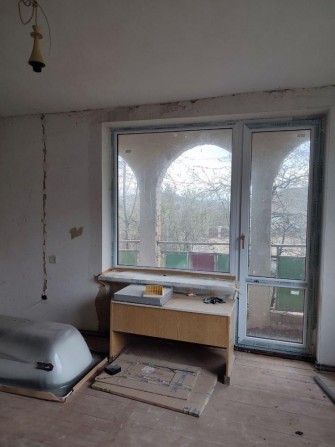 Просторий цегляний будинок біля міста Долина Івано-Франківської област - фото 1