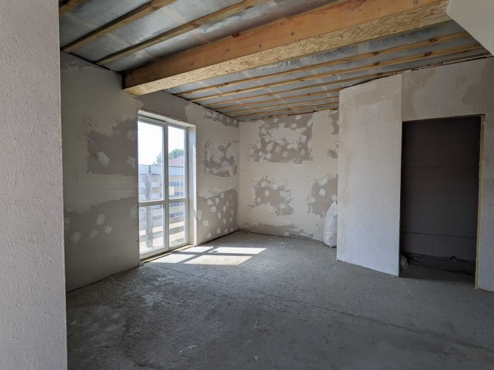 Будинок під чистову, з наповненням. Місце під 2 авто. Єоселя - фото 1