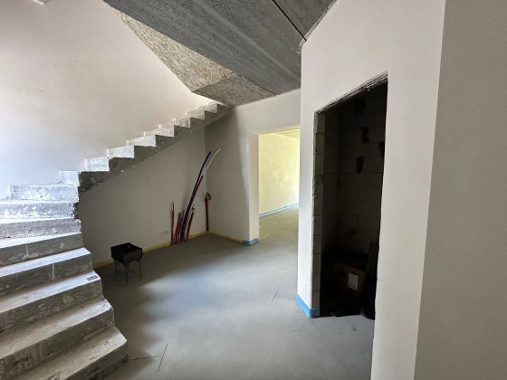 Продам Кутовий Таунхаус з Терасою та Великою Ділянкою. Вид на Ліс. Гостомель