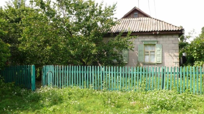 Продам будинок, ст. Жовті Води 1, село Мирне - фото 1