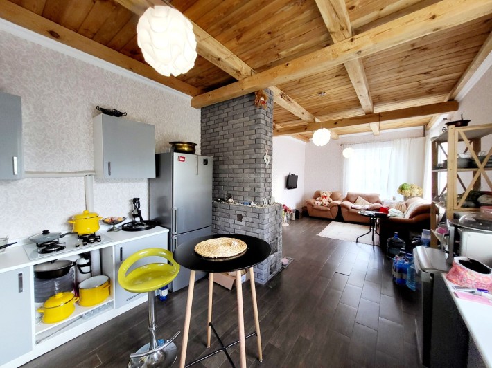 БЕЗ КОМІСІЇ, будинок біля озера, з ремонтом, Іпотека-ТАК - фото 1