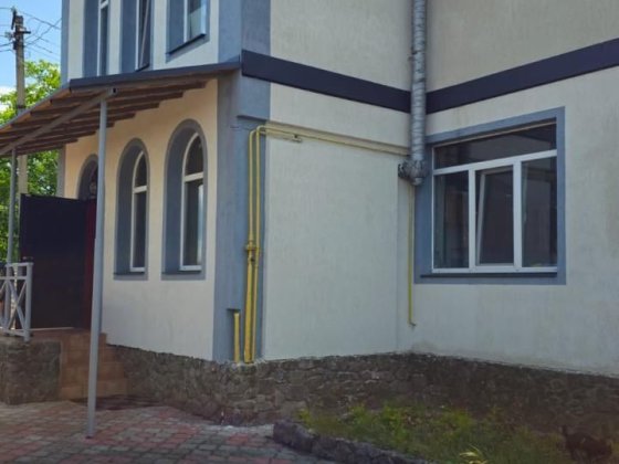 Добротный дом Змиев Змиев