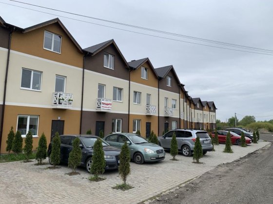 Таунхаус з виходом до озера. Гостомель