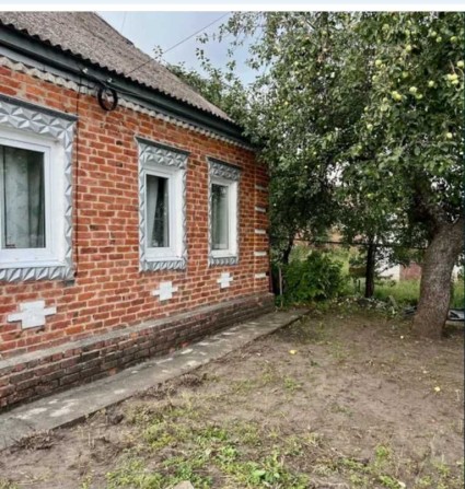 Продам дом в Змиеве Участок 10 соток газовое отопление Отличная ценаTB - фото 1