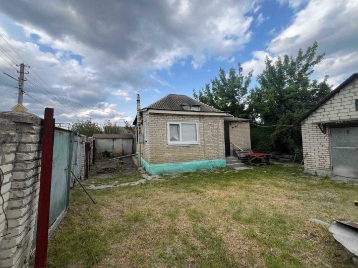 Продам будинок м.Зміїв - фото 1